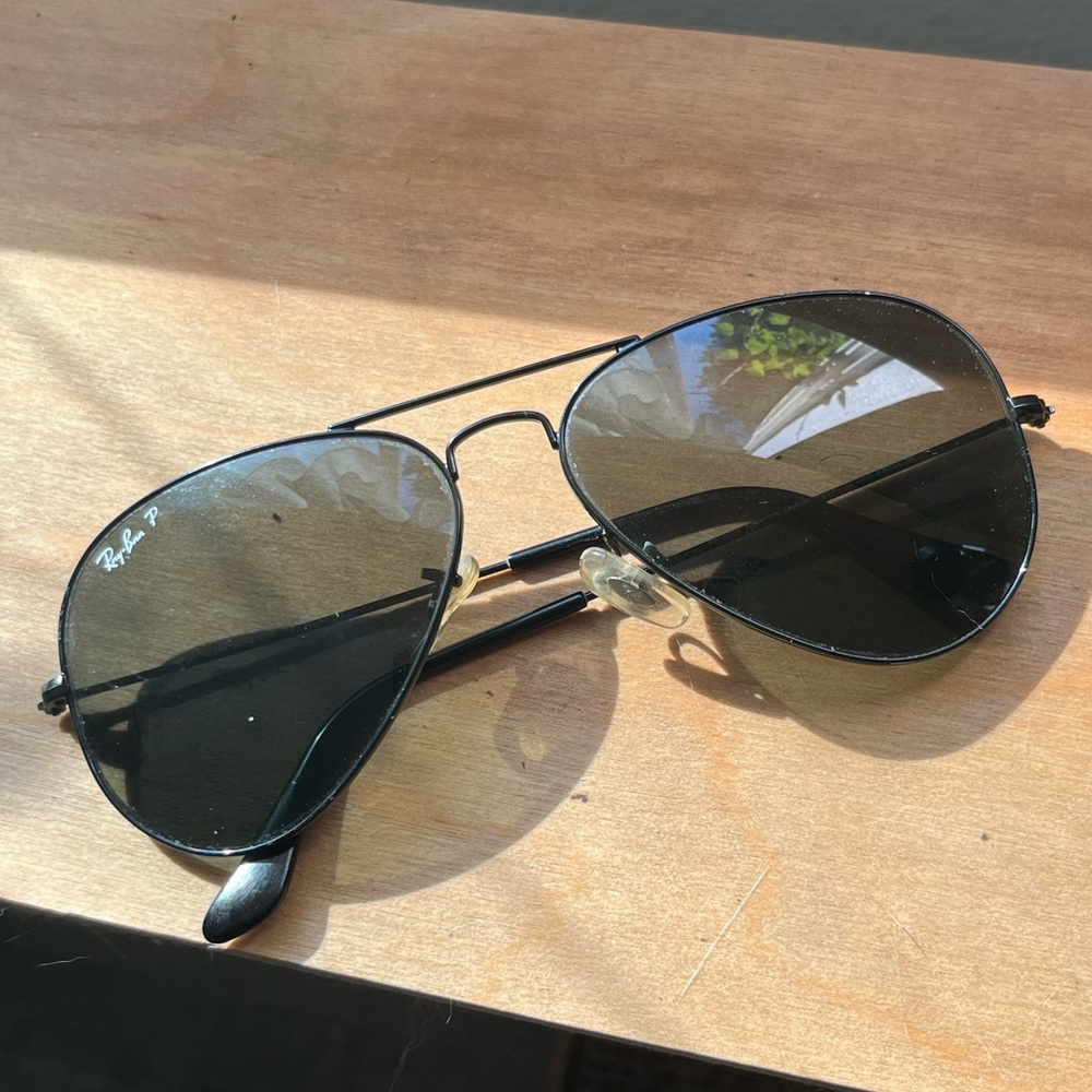 Ray-Ban Black Aviator Sunglasses